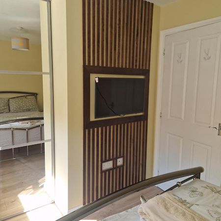 Private Room Манчестер Екстер'єр фото